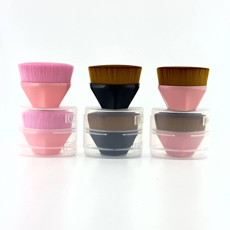 براش کرم پودر تیک تاکی