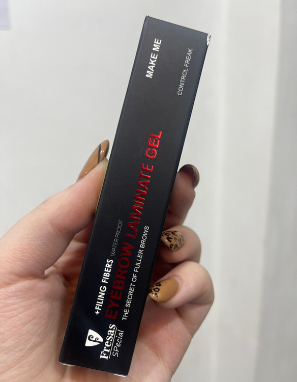 ژل لیفت ابرو فرساس